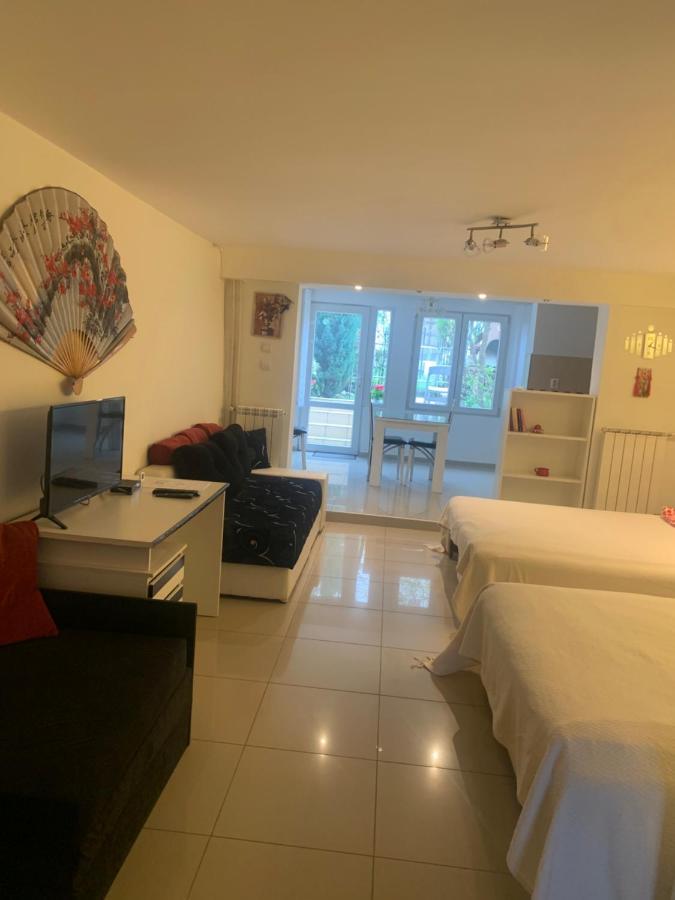 Apartment A&D Pančevo Екстериор снимка